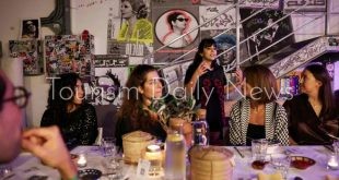 موائد إفطار ومجالس رمضانية تجمع أبناء جنسيات متعددة بالإمارات