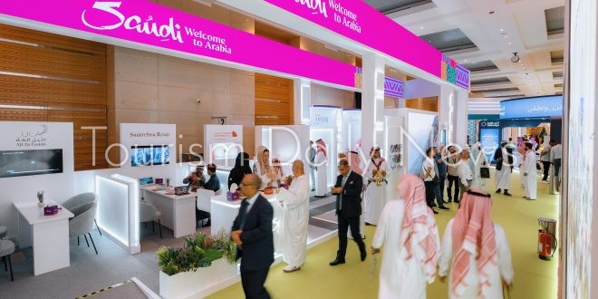 مشاركة جناح روح السعودية في فعاليات منتدى العمرة والزيارة