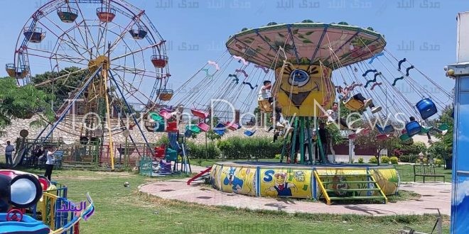 الملاهي الشعبية تكسب في العيد