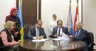 تنشيط السياحة توقع اتفاقية مع معهد الاسكندرية للاعلام لخلق كوادر طلابية