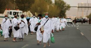 السعودية تمنع حاملى تأشيرات الزيارة من البقاء في مكة المكرمة