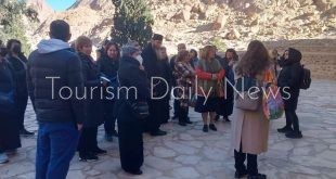 مدينة سانت كاترين تستقبل 415 سائحاً واقبال على زيارة الأودية الملونة