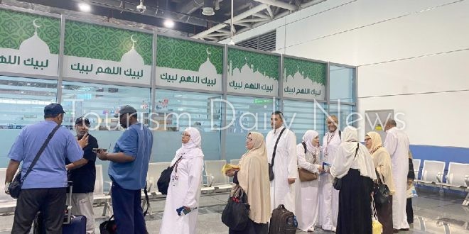 اليوم مصر للطيران تسير 4 رحلات القاهرة - جدة و11 للمدينة المنورة