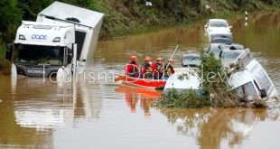 فيضانات في ألمانيا وإجلاء سكان الأحياء المنخفضة في شودين ان دير سار