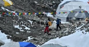 مصرع هندي خلال تسلقه جبل إيفرست .. سقط من ارتفاع 8849 متراً