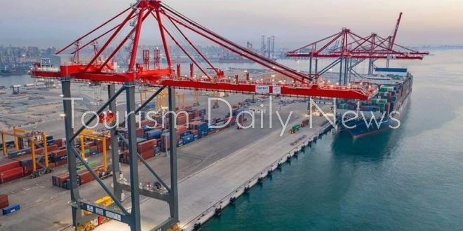 كامل الوزير يتحدث عن مشروع ضخم دخله يفوق إيرادات السياحة