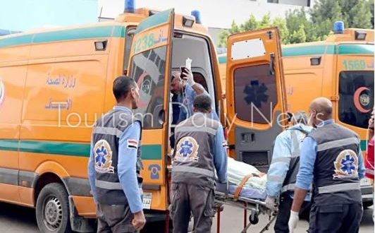 إصابة 5 أشخاص في تصادم سيارتين بطريق الإسكندرية مطروح