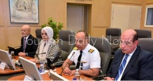 مصر تدعو الشركات البريطانية للمشاركة بمعرض الطيران بالعلمين سبتمبر المقبل