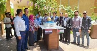 رئيس جامعة الأقصر يفتتح مشاريع تخرج طلاب ترميم الآثار