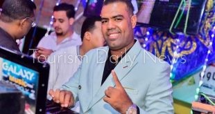 عازف اورج من فري نجع حمادي يصل لأكبر مسارح القاهرة