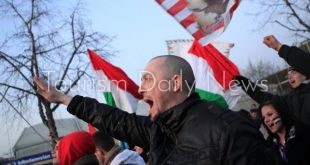 قلق الناخبين المسلمين بفرنسا بشأن مستقبلهم مع تصاعد اليمين المتطرف