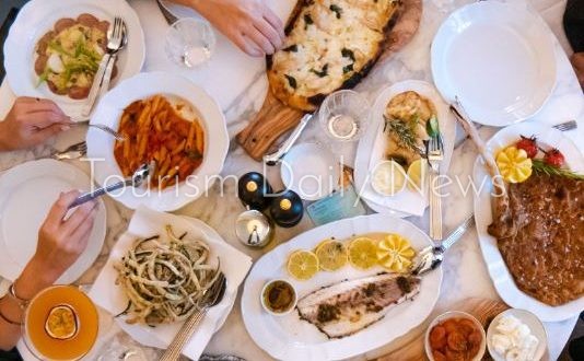 مجموعة واسعة من المنتجات وعروض خاصة .. تجارب سياحية عالمية في صيف جدة