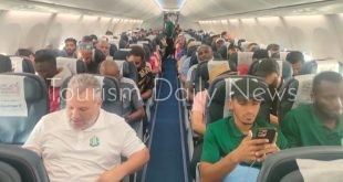 مصرللطيران تنقل فرق أهلي طرابلس والمدينة والسويحلي من روما إلي معيتيقة