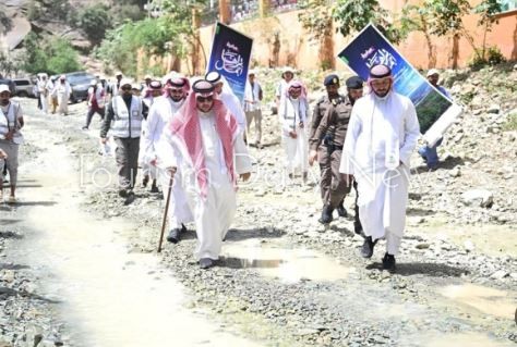 إطلاق مبادرة المشي في أحضان الطبيعة بمنتزه القمم بمحافظة بلجرشي السعودية