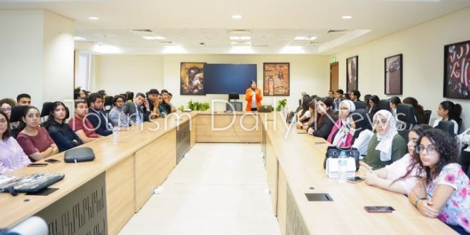 ورشتا عمل حول مهام وحدة التنمية المستدامة وقطاع البنية الأساسية بالوزارة