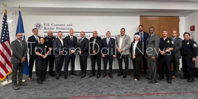 وفد الطيران المدني يزور الجمارك وحماية الحدود الأمريكية CBP بواشنطن