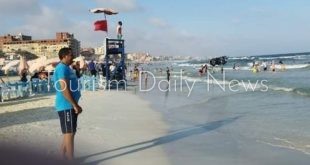 سياحة ومصايف الإسكندرية تصدر الرايات الحمراء على الشواطئ في وجه الرواد