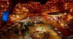 فنادق البترا تغلق أبوابها بسبب ضعف الحركة السياحية وتسريح 300 عامل