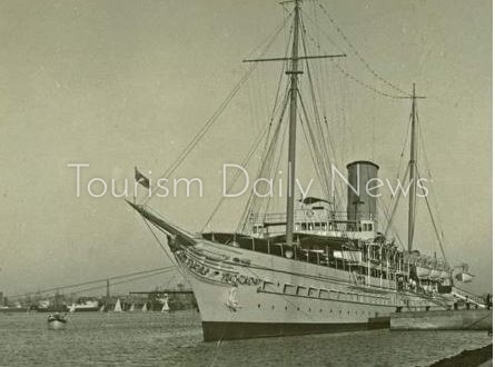 السفينة الملكية المحروسة