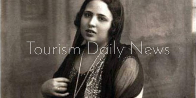 الست نعيمة المصرية .. صوت من ذهب في سماء الغناء