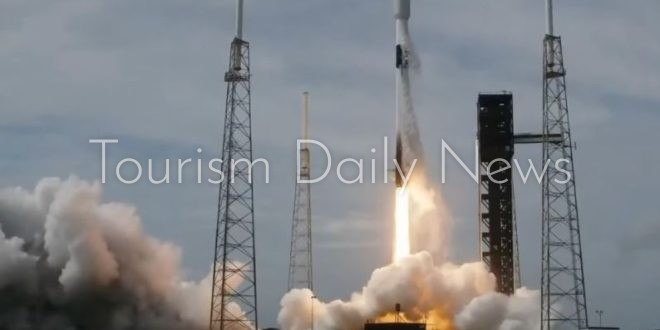 إنطلاق الصاروخ فالكون 9 يحمل مركبة سيجنوس في مهمة لمحطة الفضاء الدولية