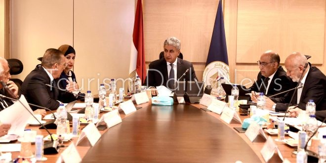 وزير السياحة والآثار يترأس الاجتماع الأول لمجلس إدارة هيئة تنشيط السياحة