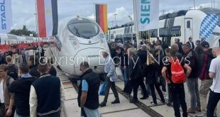 سيمنز تكشف عن أول قطار فيلارو فائق السرعة في مصر ضمن أسطول من 41 قطارًا