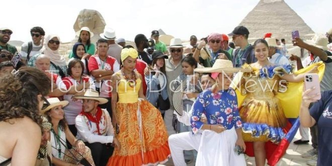 جولات لمتحف الحضارة والأهرامات لفرق ملتقى فنون ذوي القدرات الخاصة أولادنا