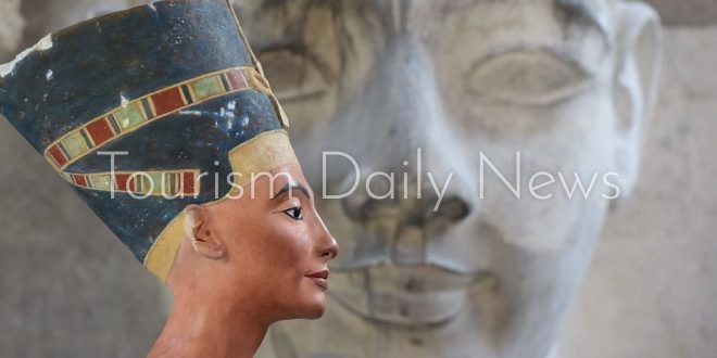 مصر تُجدّد مطالبها لاستعادة رأس نفرتيتي بحملة يقودها حواس لإعادة الكنوز