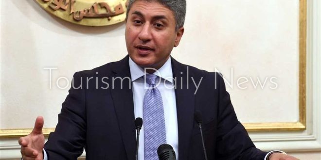 شريف فتحي وزير السياحة والآثار