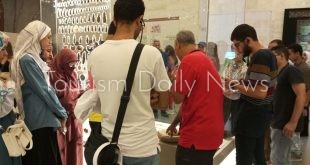 السياحة تنظم رحلة توعوية لأوائل طلبة الثانوية العامة لهذا العام