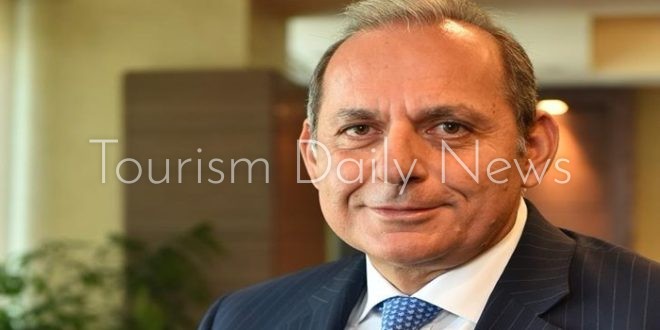 هشام عكاشه - الرئيس التنفيذي لبنك مصر