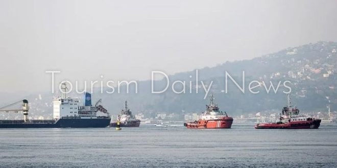 تعليق حركة مرور السفن في مضيق البوسفور