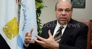 وزير الطيران المصري، سامح حفني