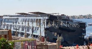 انحراف مفاجئ جديد لأحد فنادق الأقصر العائمة وجهود مكثفة لإنقاذه