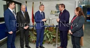 بروتوكول لدعم السياحة العلاجية بين مصر للطيران وجهار GAHAR