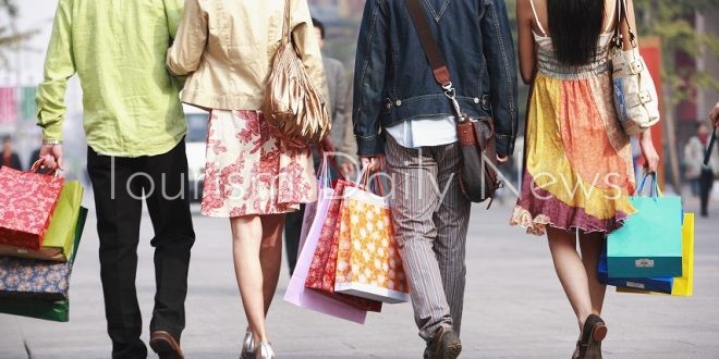 سياحة المتاجر  أو Shopping Tourism