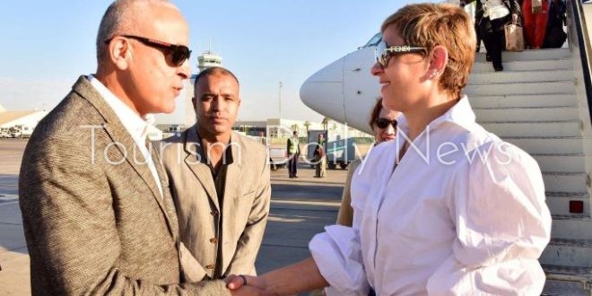 أين وزارة السياحة من زيارة سيدة كولومبيا الأولى للأقصر والملكة حتشبسوت؟