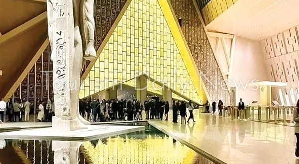 تجربة استثنائية للزوار .. الذكاء الاصطناعي ينقل المتحف المصري للعالمية