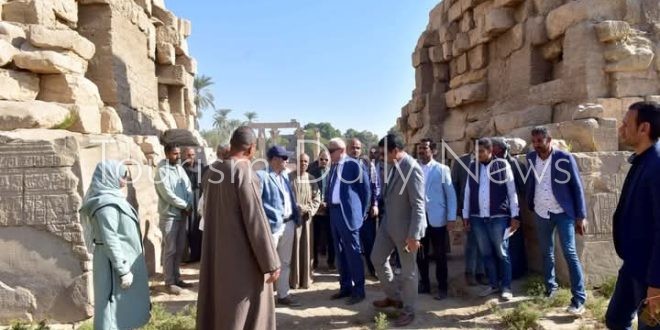 خطط تطوير معبدي الطود ومدامود والإعلان عن خدمات جديدة بالأقصر مايو المقبل
