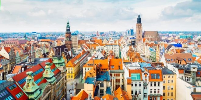 بولندا تكشف عن خطة لتوسيع الأنشطة السياحية في دول أوروبا الشرقية