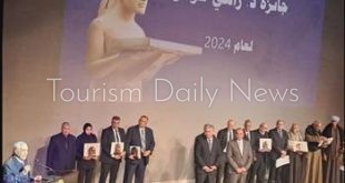 فتحي يكشف جهود مصر لاسترداد الأثار المهربة واستقبال 15.7 مليون سائح 2024