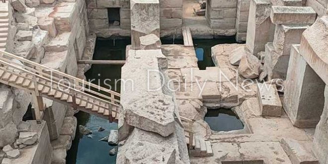 وزارة السياحة والآثار ترفع رسوم دخول مبنى الأوزريون بمنطقة آثار أبيدوس