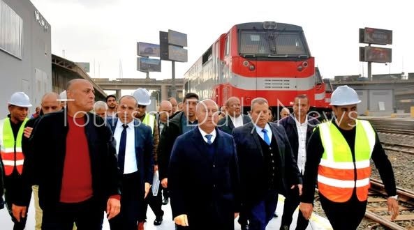 الوزير : ورشة لصيانة جرارات GE الجديدة بأرض مهمشة على مساحة 40 ألف متر