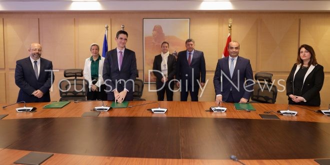 اتفاقية بين المجلس الأعلى للأثار والمعهد الفرنسي للآثار الشرقية بالقاهرة
