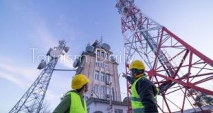 المصرية للاتصالات تعلن انتهاء الترويج لبيع 2500 برج اتصالات تابع لها