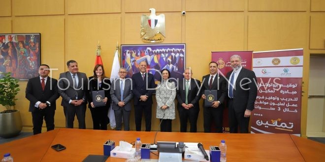 بنك مصر يوقع بروتوكولي تعاون مع وزارة التضامن ومؤسسة صناع الخير