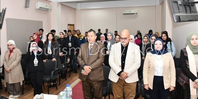 انطلاق فعاليات المؤتمر البيئي الأول لكلية السياحة والفنادق بجامعة القناة