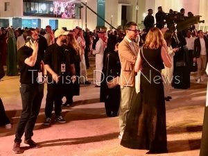 وزارة السياحة والآثار تشارك في بينالى الفنون الإسلامية بالسعودية