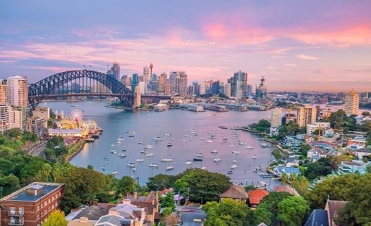 الحكومة النيوزيلندية تخفف قواعد التأشيرات لجذب المستثمرين الأجانب